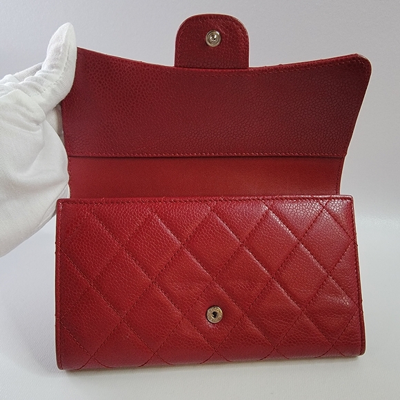 CHANEL Quilted CC Logo Grained CalfSkin Long Trifold Wallet - Picture 5 of 14